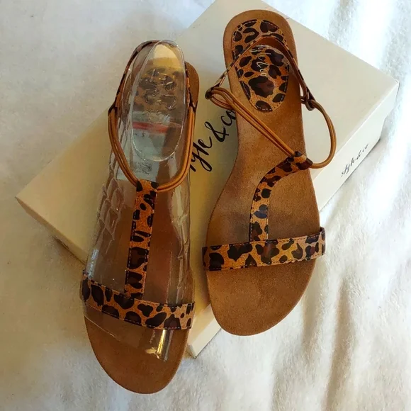 Style & Co Leopard Wedge Sandals.sz 10 NWB - Picture 3 of 5
